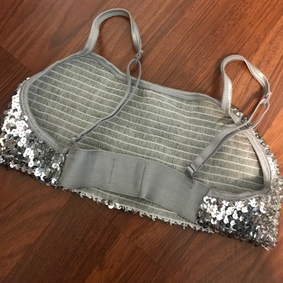 Bra - Picture 2 of 3